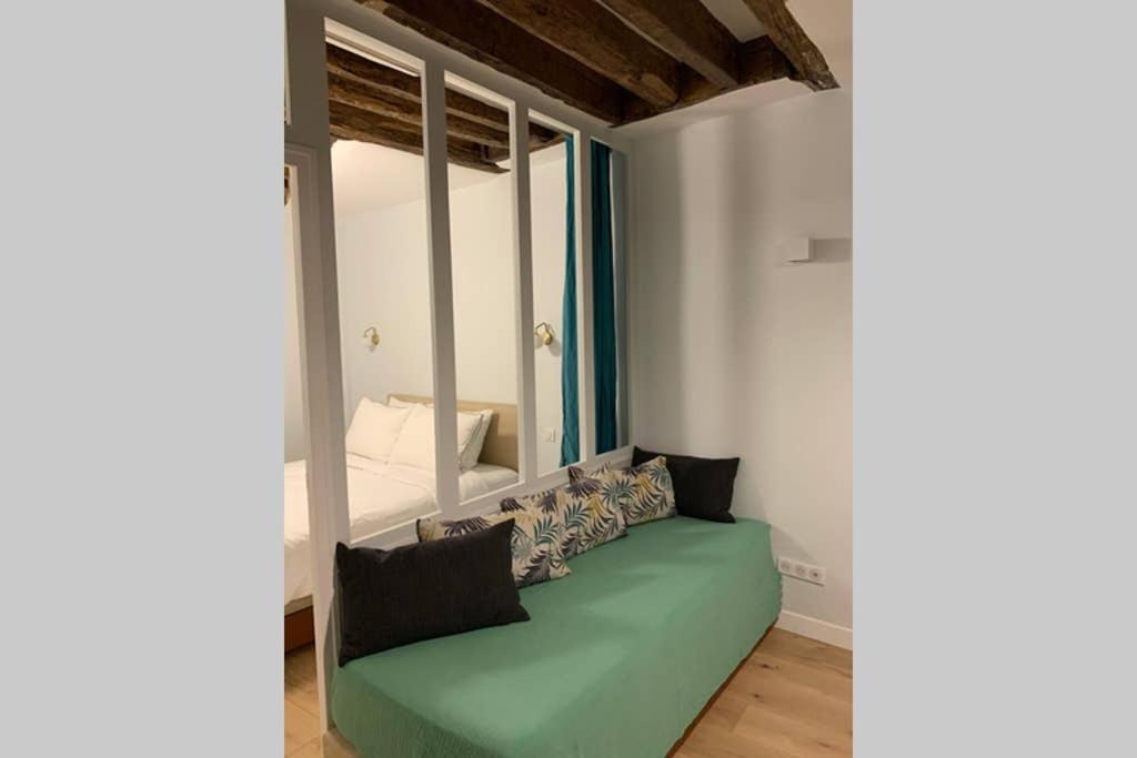 Appartement CHARMING Saint GERMAIN ODEON LUXEMBOURG à Paris Extérieur photo